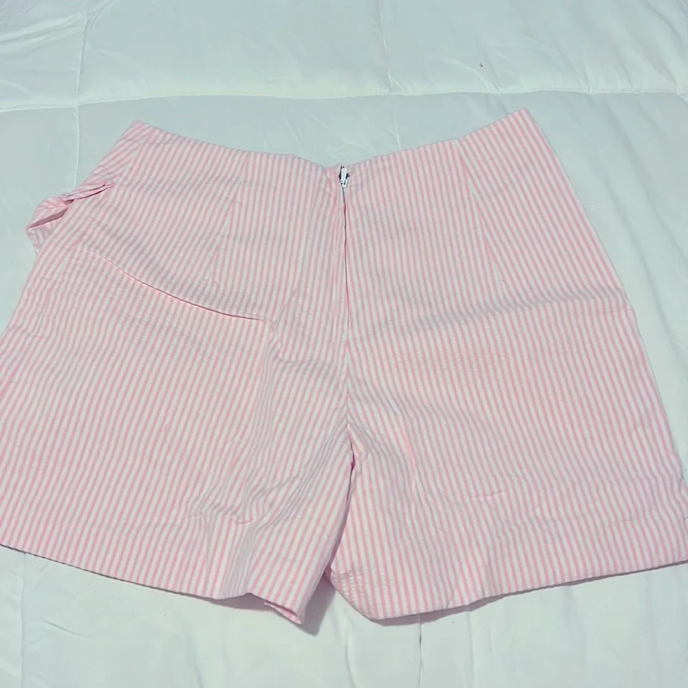 Lilly Pulitzer Faye Skort In Capri Coral Seersucker - Picture 3 of 4